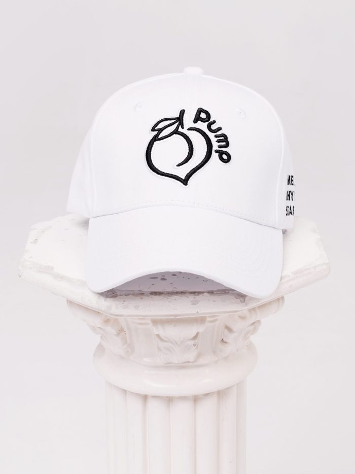 Peach Pump cap with visor in white