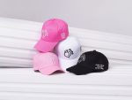 White sports hat with visor Peach Pump