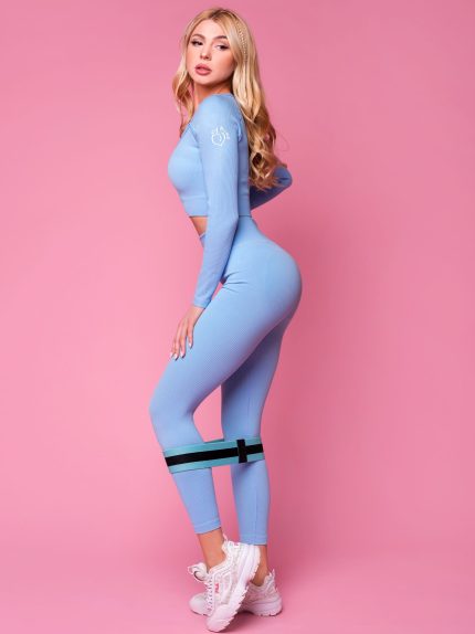 Light blue seamless set of thick leggings and long sleeve top