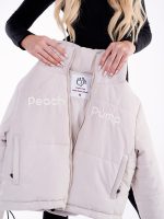 Sivá zimná bunda so zipsom a moderným športovým dizajnom vo farbe slonová kosť od Peach Pump