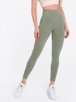 Magas derekú varrásmentes zsályazöld sport leggings