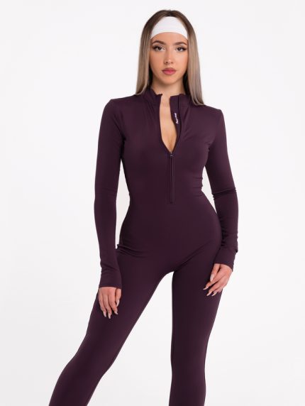 Quilted dark purple sport jumpsuit with long sleeves