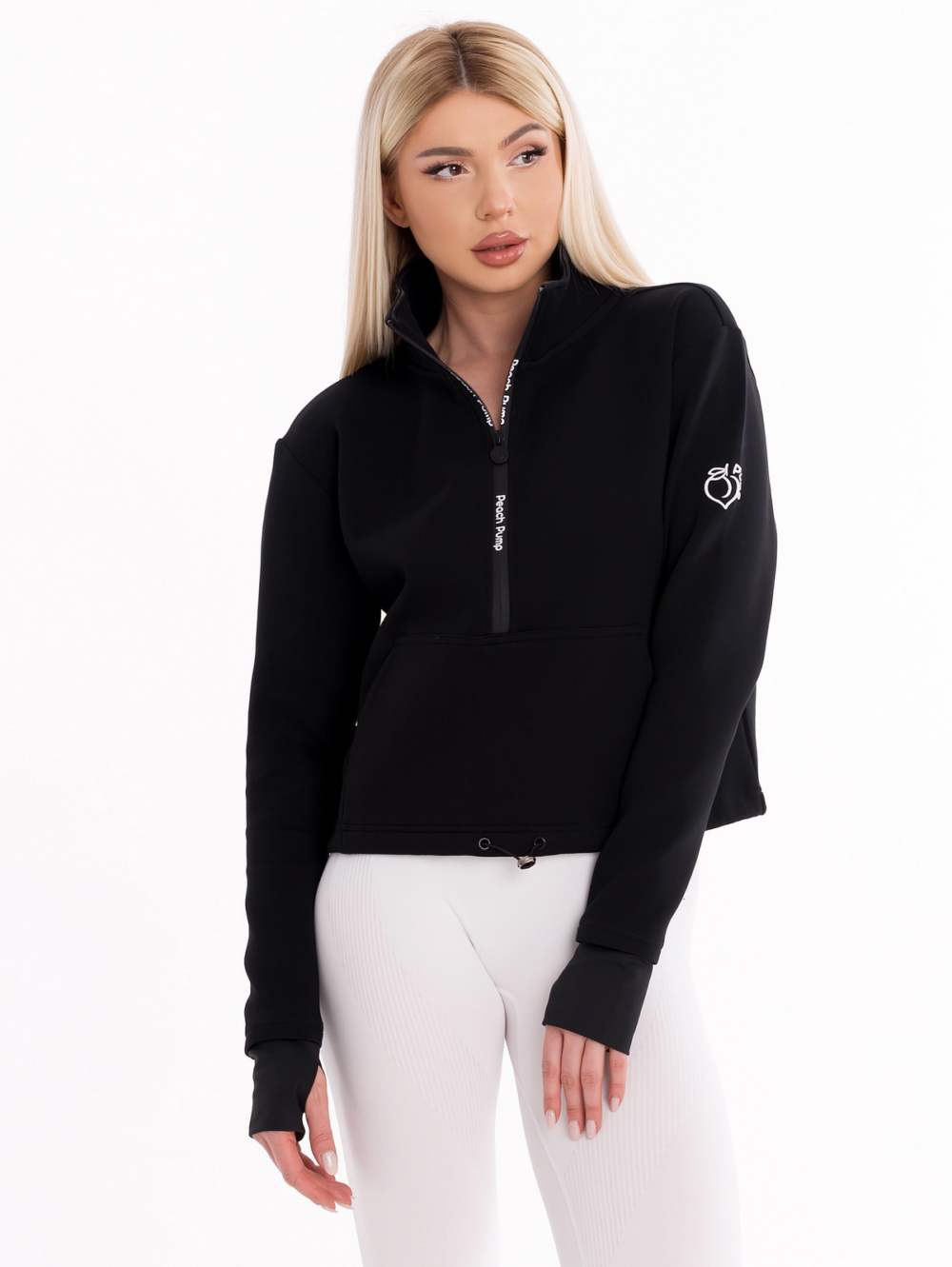 Черен дамски суитчър със свободна кройка и ластик за пристягане в талията