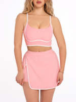 Модерен екип розова спортна пола с цепка и розов кант и бюстие с подплънки