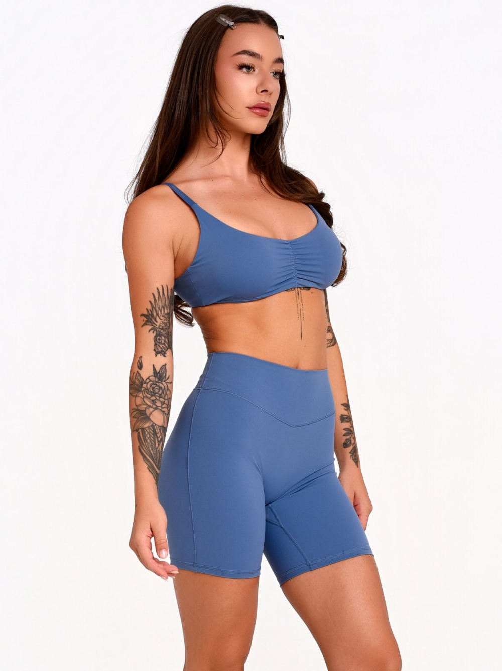 Blue Short Fitness Leggings with a Mid-Rise Waist and a Soft Feel Against the Skin.