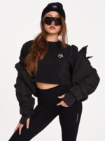 Women's black Peach Pump crop T-shirt made from 100% cotton.